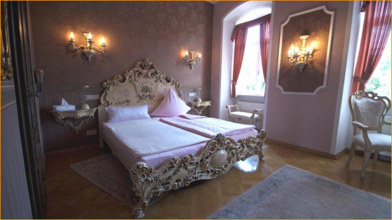 Schloss Sennfeld - Hotel & Veranstaltungsort - Adelsheim Kültér fotó